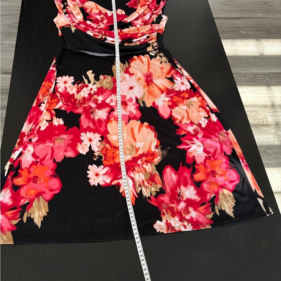 Summer blouse - Picture 4 of 9